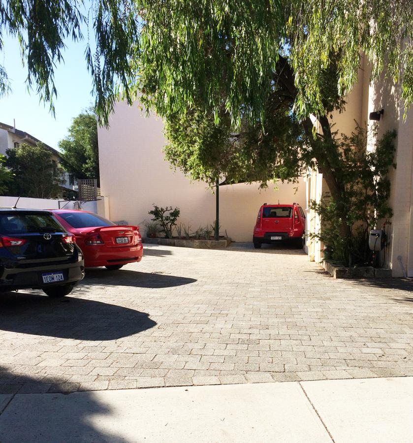 Kenata-Fairway Apartment Perth Bagian luar foto